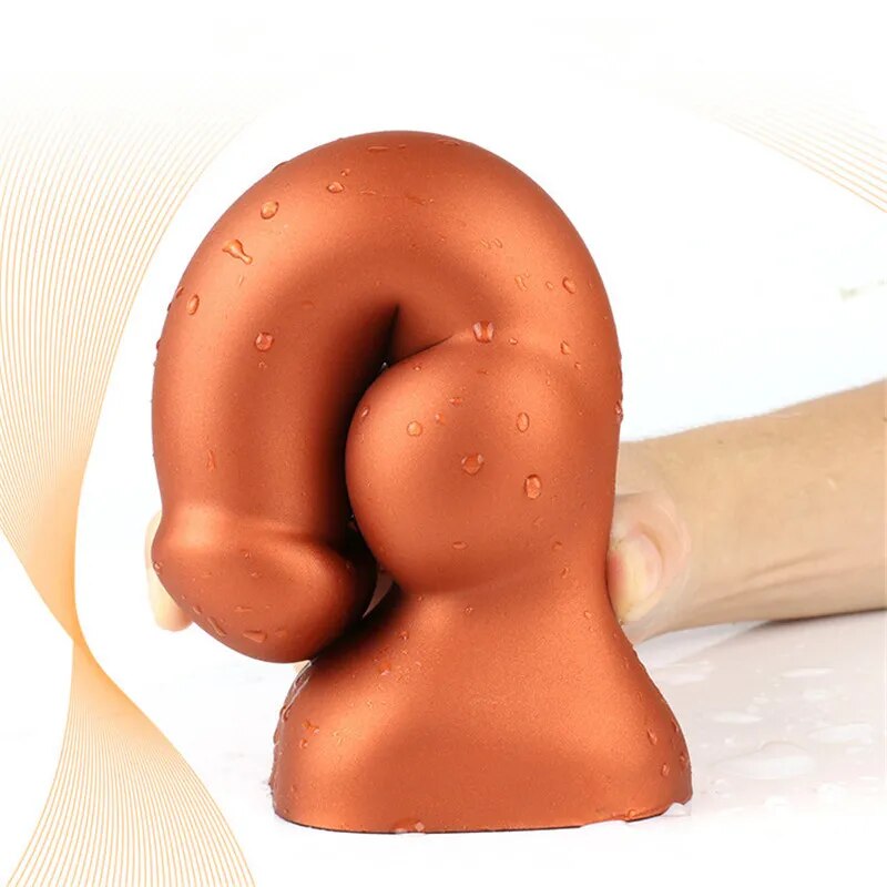 Golden Huge Realistic Dildo Soft Liquid Silicone Artificial Big Penis Strong Suction Cup Female Masturbation Anal Toys for Women