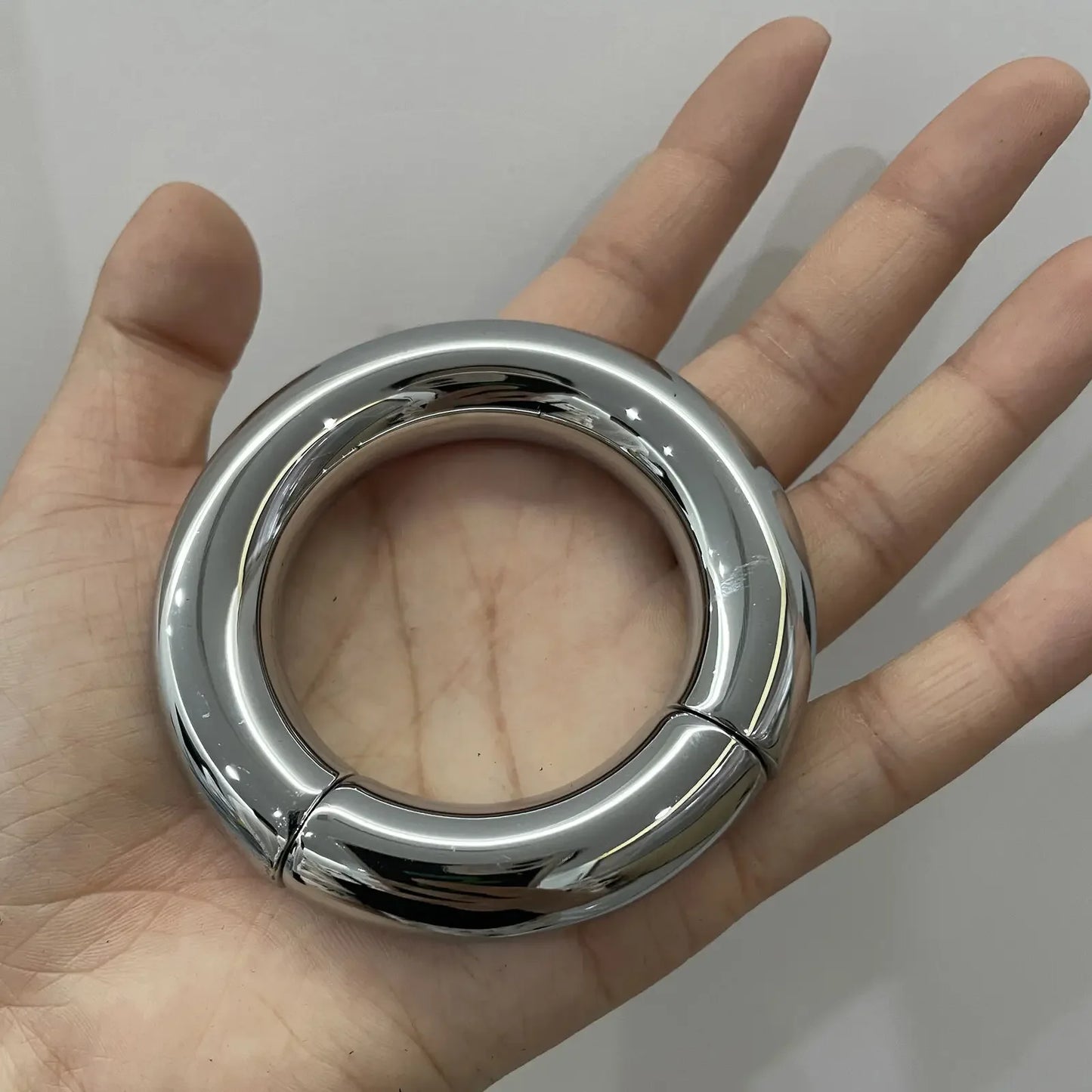 Heavy Male Magnetic Ball Stretcher Metal Penis Cock Ring Lock BDSM Delay Ejaculation Rings BDSM Sex Toy for Men Chastity Device