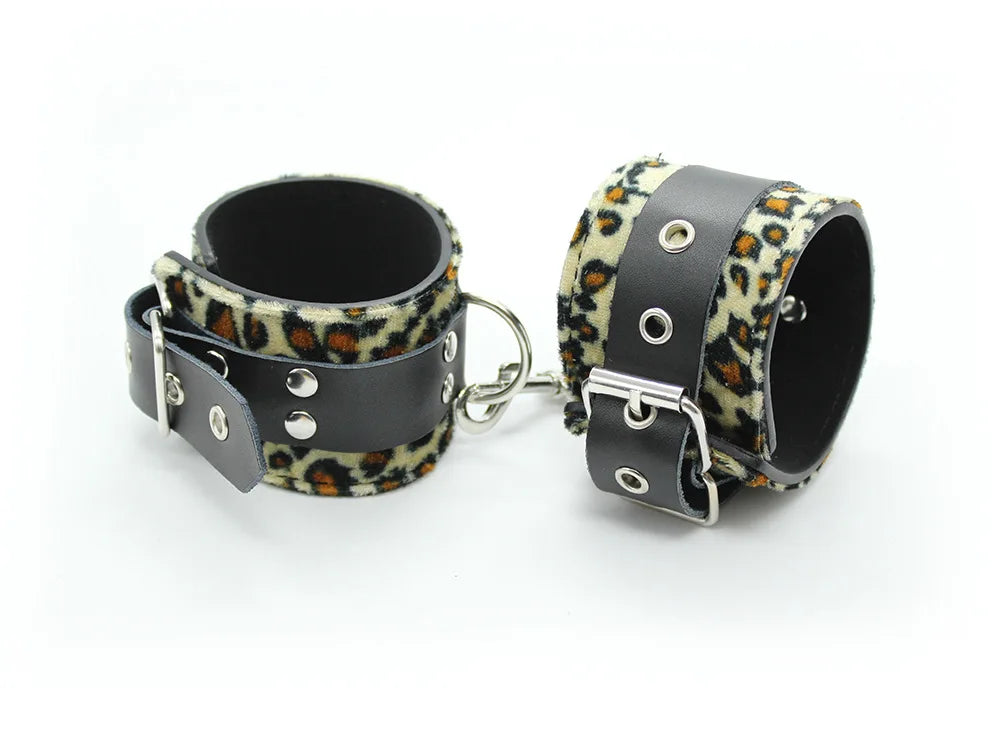 Leopard Gunuine Leather Handcuffs Ankle BDSM Sex Slaves Flirting Wrist Feet Bondage Gear Restraint Exotic Couple Sex Toy