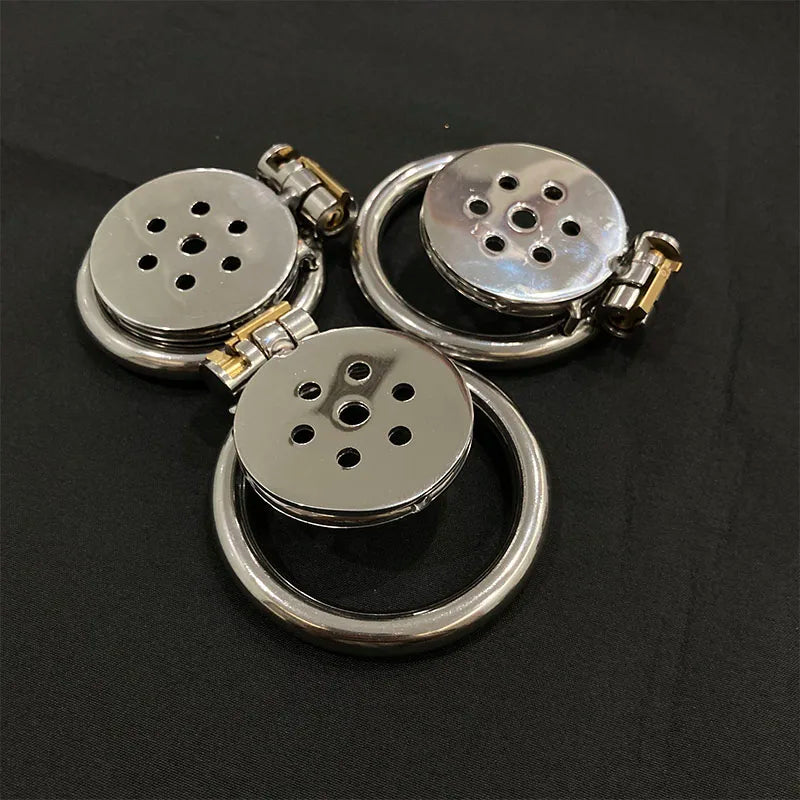 Male Stainless Steel Chastity Device Flat Round Hole Metal Chastity Lock Penis Cage with Lock Husband Loyalty Couple Sex Games