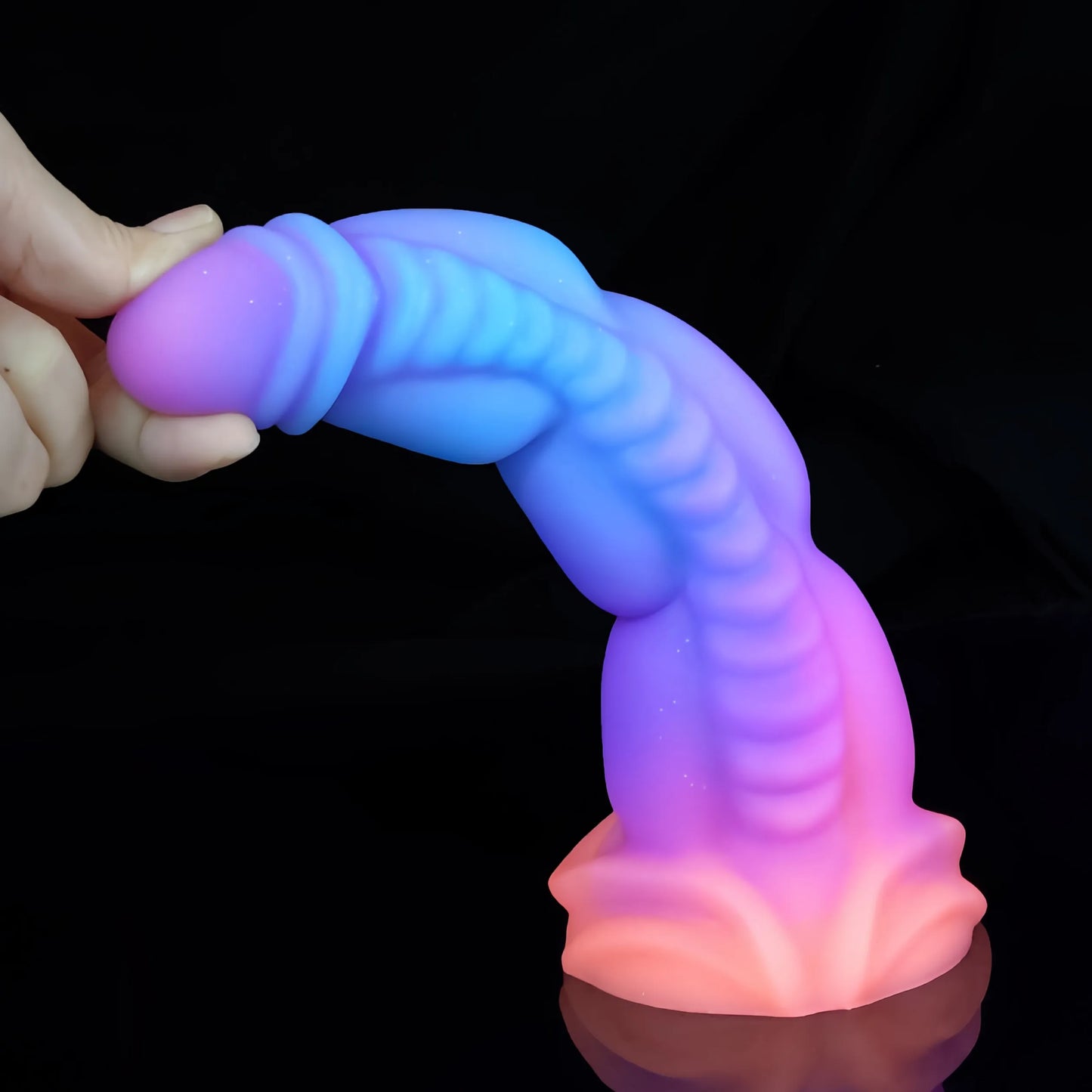 New Luminous Dragon Dildos Huge Anal Butt Plug Soft Monster Dildo G-spot Masturbation Suction Cup Adult Sex Toys for Women/Men