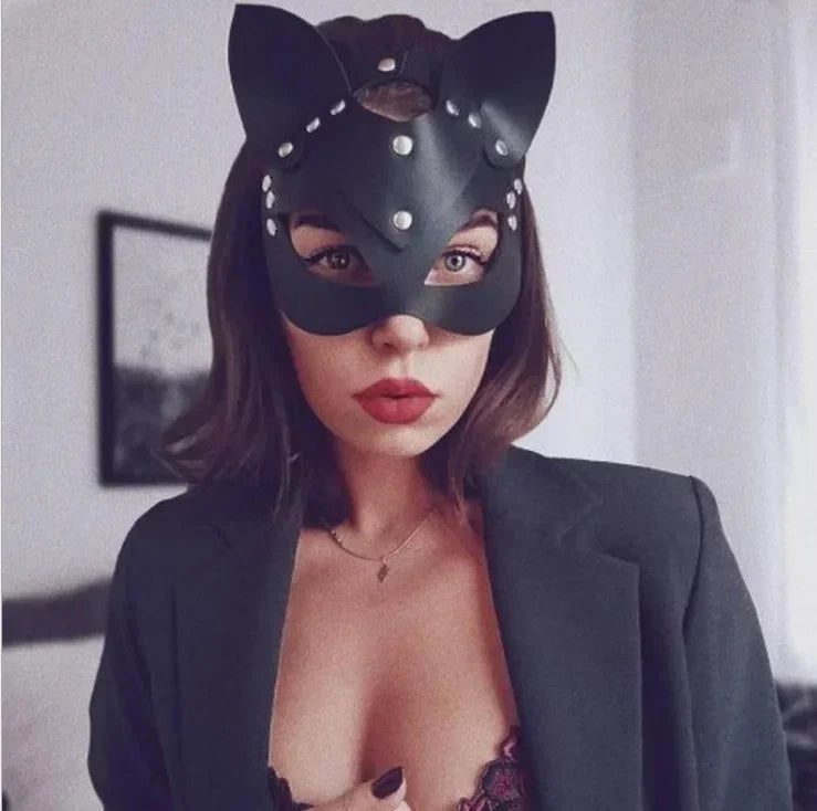 Women Sexy Leather Masks Blindfold Gothic Cosplay Fashion Mask Halloween Carnival Party Masquerade Ball Fancy Mask Accessories